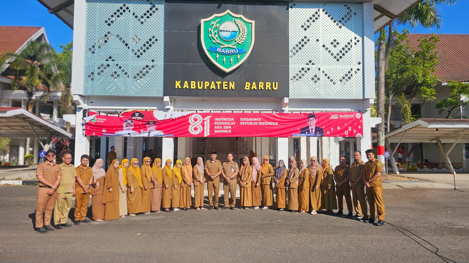 Upacara Hari Senin Menjadi Momen Terakhir Kepala BKAD Memimpin Upacara Menjelang Purnabakti